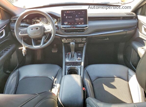 3C4NJDBN2TT179426 2026 JEEP COMPASS Orange წინა პანელის ხედი