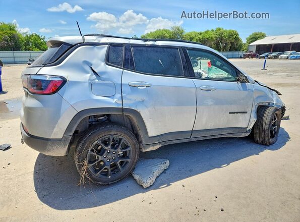 3C4NJDBN2TT193505 2026 JEEP COMPASS Silver Задня права чверть