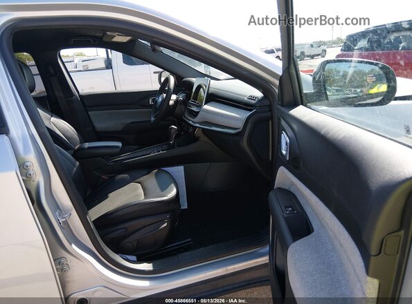 3C4NJDBN3RT118594 2024 JEEP COMPASS Silver Vista interior delantera