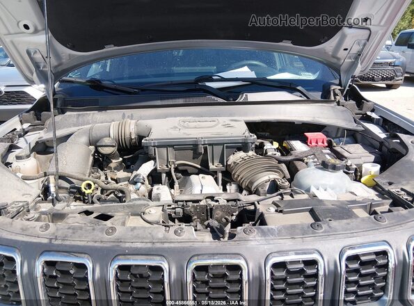3C4NJDBN3RT118594 2024 JEEP COMPASS Silver Vista trasera