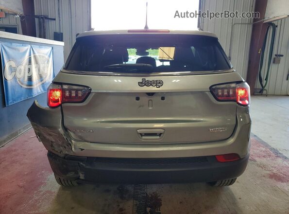 3C4NJDBN3RT603494 2024 JEEP COMPASS Silver Widok z tyłu