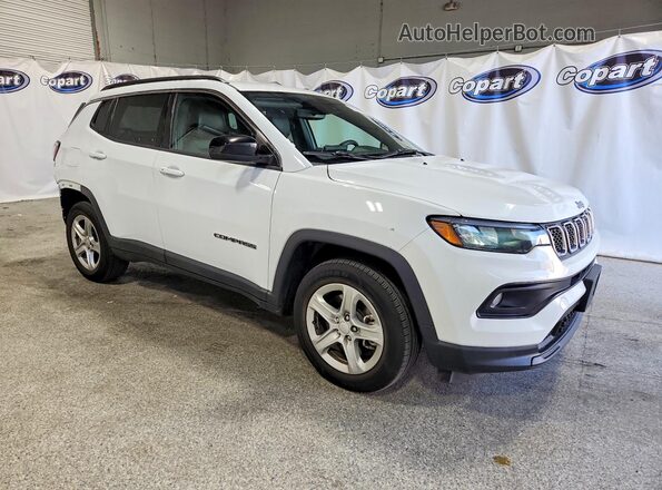 3C4NJDBN4PT561768 2023 JEEP COMPASS White Передня права чверть
