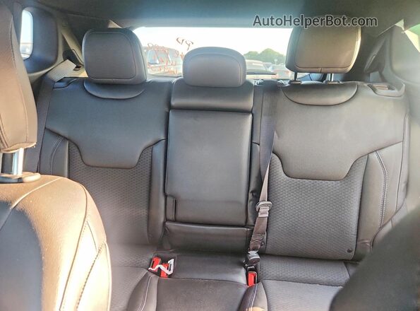 3C4NJDBN4TT189259 2026 JEEP COMPASS White უკანა სავარძლების ხედი