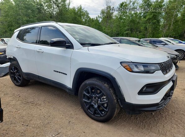 3C4NJDBN4TT226035 2026 JEEP COMPASS Белый Передняя правая четверть