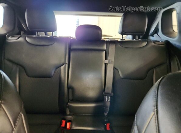 3C4NJDBN5PT538807 2023 JEEP COMPASS Gray Հետևի նստատեղերի տեսք