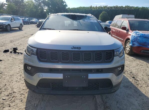 3C4NJDBN5RT135333 2024 JEEP COMPASS Silver Вид спереду