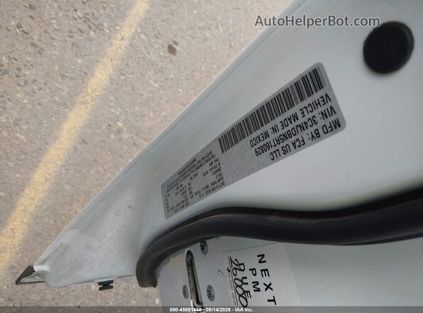 3C4NJDBN5RT160829 2024 JEEP COMPASS White Вид підкапотного простору