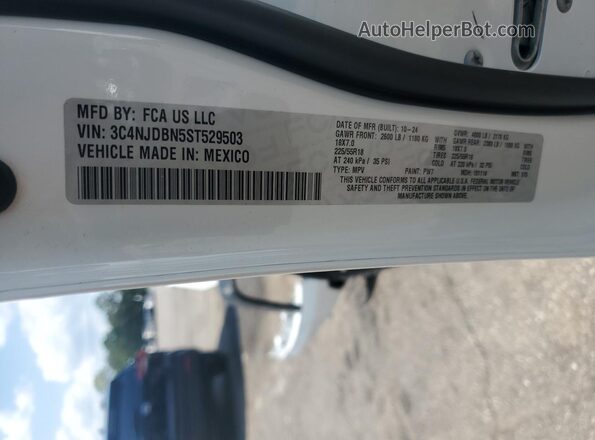 3C4NJDBN5ST529503 2025 JEEP COMPASS White Vista interior de 360 grados