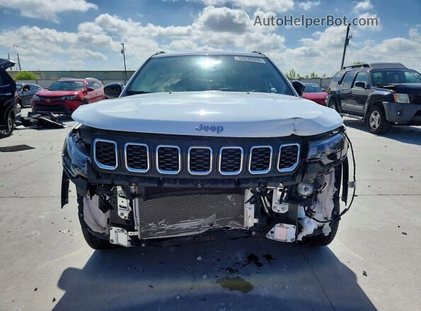 3C4NJDBN6ST552384 2025 JEEP COMPASS White Դիմացի տեսք