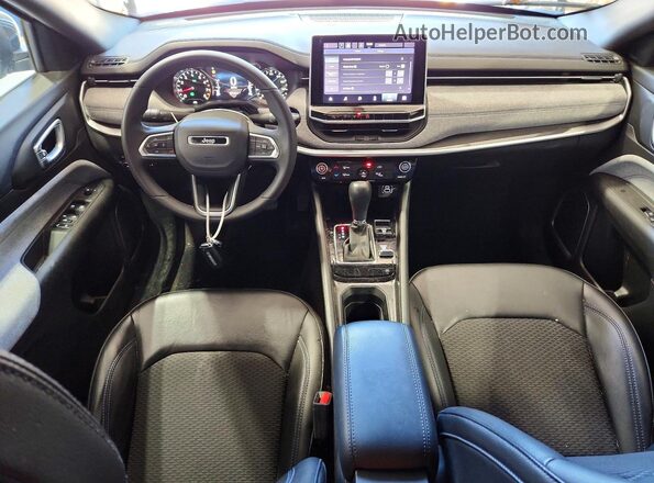 3C4NJDBN7PT523001 2023 JEEP COMPASS White Dashboard view