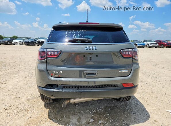 3C4NJDBN7RT582052 2024 JEEP COMPASS Gray Вид ззаду