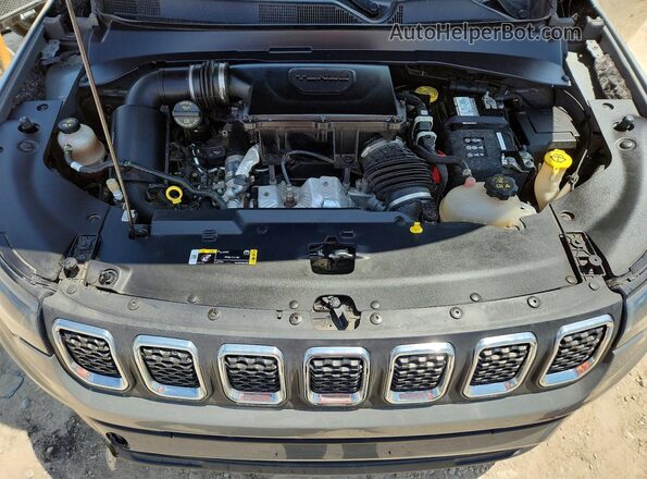 3C4NJDBN7RT582052 2024 JEEP COMPASS Gray Вид підкапотного простору