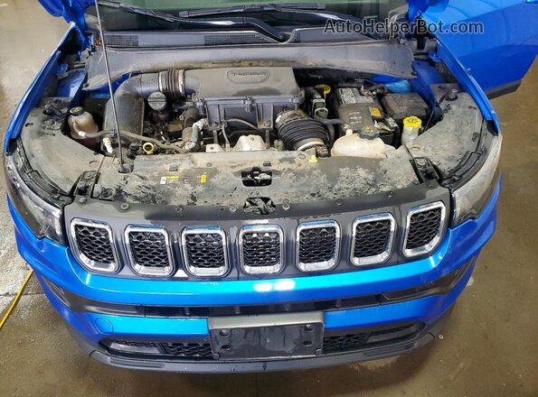 3C4NJDBN7RT606446 2024 JEEP COMPASS Blue Շարժիչի բաժամունքի տեսք