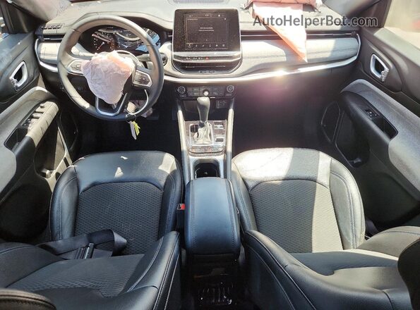3C4NJDBN7ST546867 2025 JEEP COMPASS Red Widok deski rozdzielczej