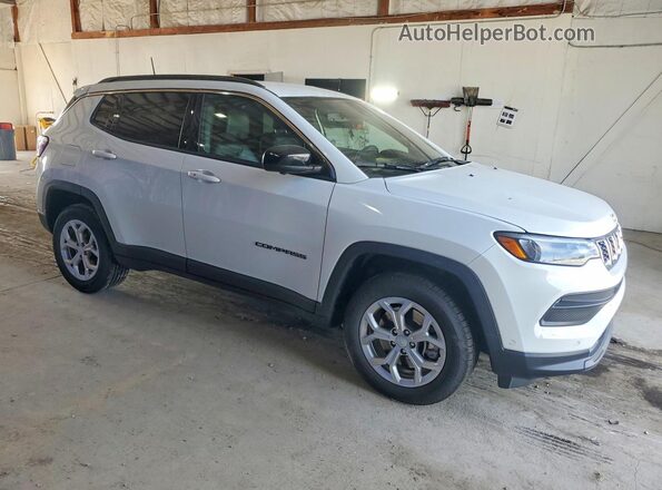 3C4NJDBN9RT104179 2024 JEEP COMPASS Белый Передняя правая четверть