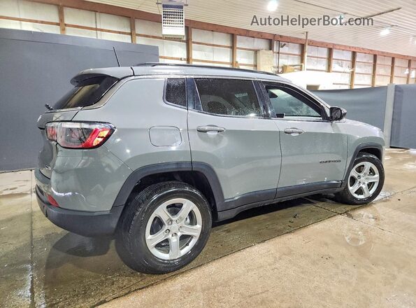3C4NJDBN9RT598334 2024 JEEP COMPASS Gray Trasero derecho