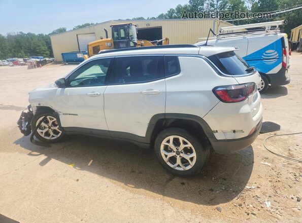 3C4NJDBN9ST597237 2025 JEEP COMPASS White Trasero izquierdo