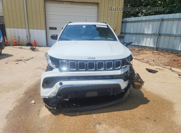 3C4NJDBN9ST597237 2025 JEEP COMPASS White Vista frontal