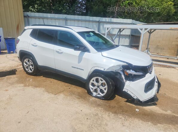 3C4NJDBN9ST597237 2025 JEEP COMPASS White Delantero derecho