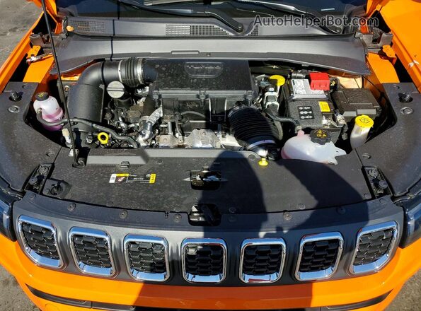 3C4NJDBN9TT199432 2026 JEEP COMPASS Оранжевый Вид подкапотного пространства