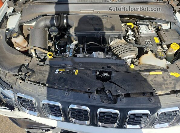 3C4NJDBNXRT132833 2024 JEEP COMPASS White Engine compartment view