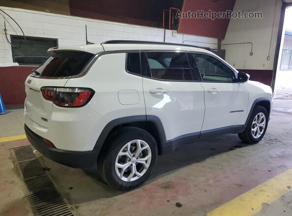 3C4NJDBNXRT139099 2024 JEEP COMPASS White 