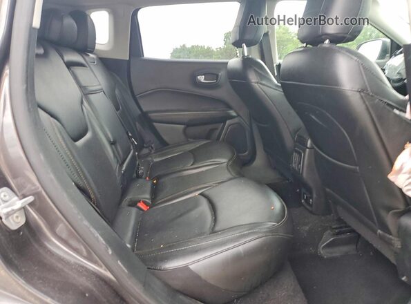 3C4NJDCB0KT755064 2019 JEEP COMPASS Charcoal Vista interior trasera