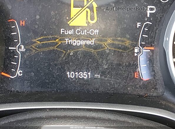 3C4NJDCB0KT827803 2019 JEEP COMPASS Green Սալոնի 360 աստիճան տեսք