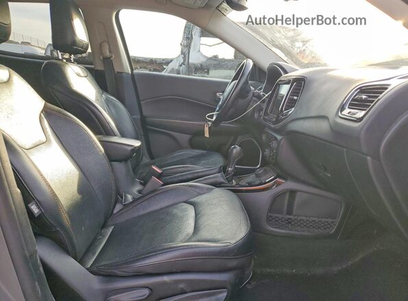 3C4NJDCB0MT511143 2021 JEEP COMPASS Серый Вид салона спереди