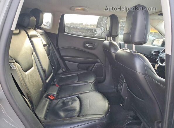 3C4NJDCB0MT511143 2021 JEEP COMPASS Серый Вид задней части салона