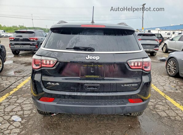 3C4NJDCB1JT222851 2018 JEEP COMPASS Black Вид ззаду