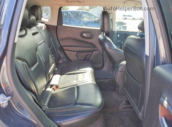 3C4NJDCB1JT354900 2018 JEEP COMPASS Серый Вид задней части салона