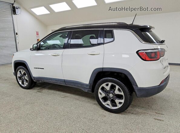 3C4NJDCB1JT470355 2018 JEEP COMPASS White Trasero izquierdo