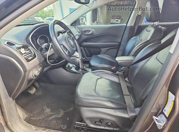 3C4NJDCB1LT119173 2020 JEEP COMPASS Charcoal Vista interior delantera