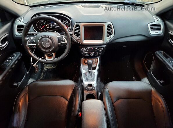 3C4NJDCB1LT138824 2020 JEEP COMPASS Black Vista del salpicadero