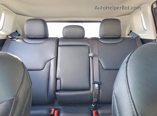 3C4NJDCB1MT550520 2021 JEEP COMPASS Серебряный Вид задних сидений