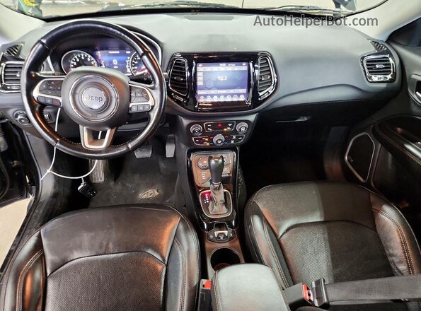 3C4NJDCB1MT603815 2021 JEEP COMPASS Black Вид панелі приладів