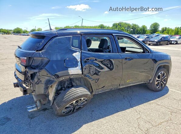 3C4NJDCB1NT153729 2022 JEEP COMPASS Черный Задняя правая четверть