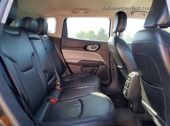 3C4NJDCB1NT227361 2022 JEEP COMPASS Black უკანა სალონის ხედი