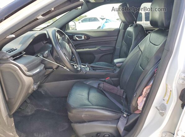 3C4NJDCB1NT228445 2022 JEEP COMPASS White Սալոնի դիմացի տեսք