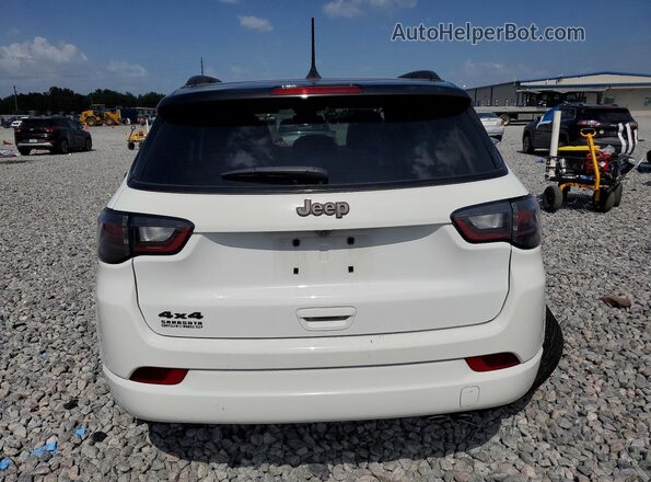 3C4NJDCB1NT228445 2022 JEEP COMPASS White Հետևի տեսք