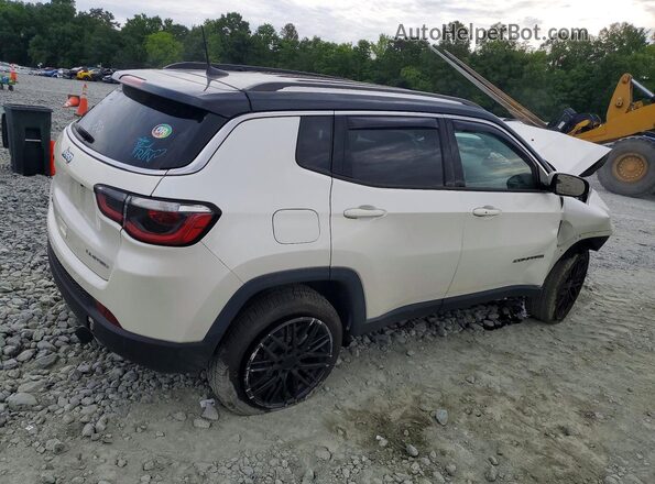 3C4NJDCB2JT134357 2018 JEEP COMPASS White Задня права чверть