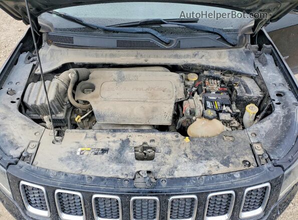 3C4NJDCB2JT258872 2018 JEEP COMPASS Black Շարժիչի բաժամունքի տեսք