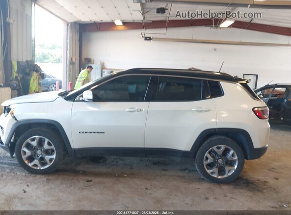 3C4NJDCB2JT329004 2018 JEEP COMPASS White Սալոնի 360 աստիճան տեսք