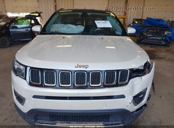 3C4NJDCB2JT329004 2018 JEEP COMPASS White Սարքավորումների վահանակի տեսք