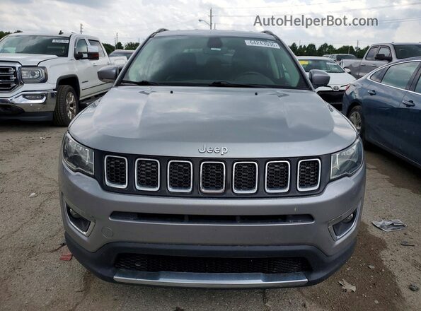 3C4NJDCB2KT620720 2019 JEEP COMPASS Silver Widok z przodu