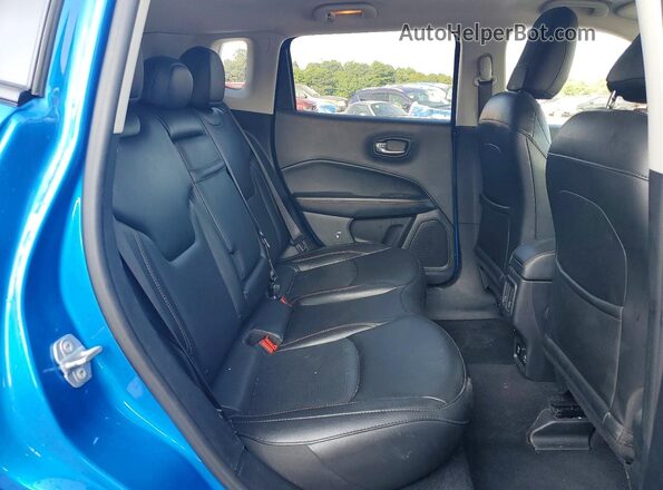 3C4NJDCB2KT664068 2019 JEEP COMPASS Blue Սալոնի հետևի տեսք