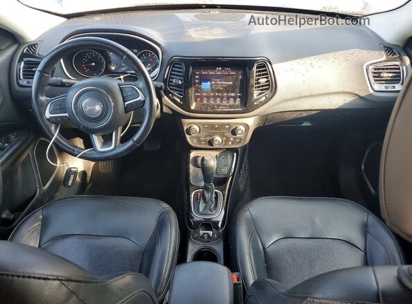 3C4NJDCB2KT664068 2019 JEEP COMPASS Blue Առջևի վահանակի տեսք