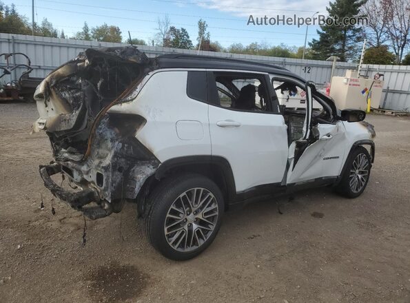 3C4NJDCB2NT176677 2022 JEEP COMPASS Burn Trasero derecho