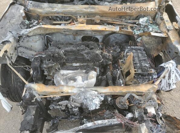 3C4NJDCB2NT176677 2022 JEEP COMPASS Burn Vista del compartimento del motor